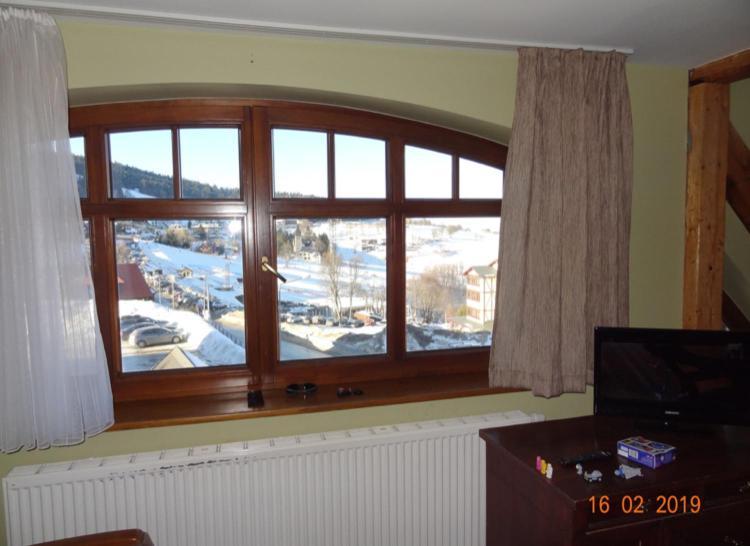 Sniezka Apartment Duszniki Zdroj Luaran gambar