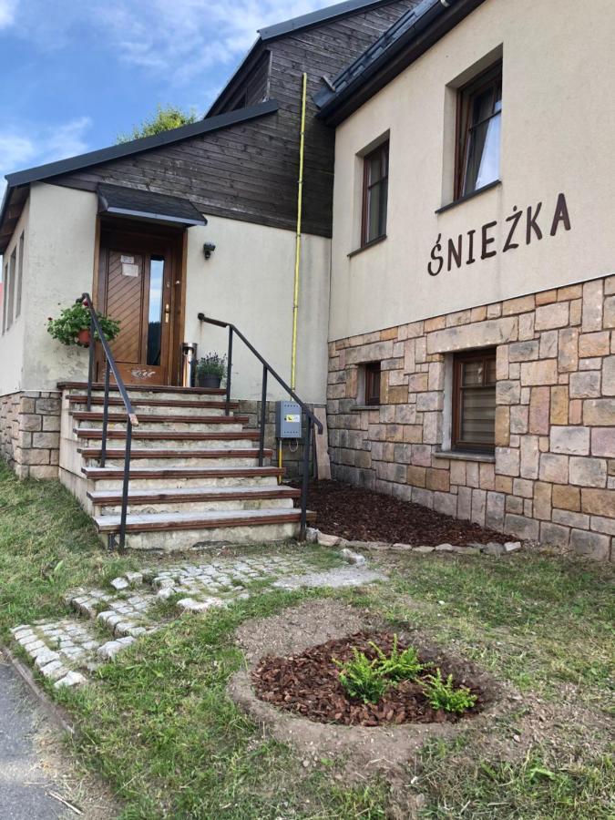 Sniezka Apartment Duszniki Zdroj Luaran gambar